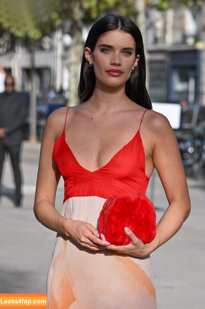 Sara Sampaio / SaraSampaio leaked photo photo #0091