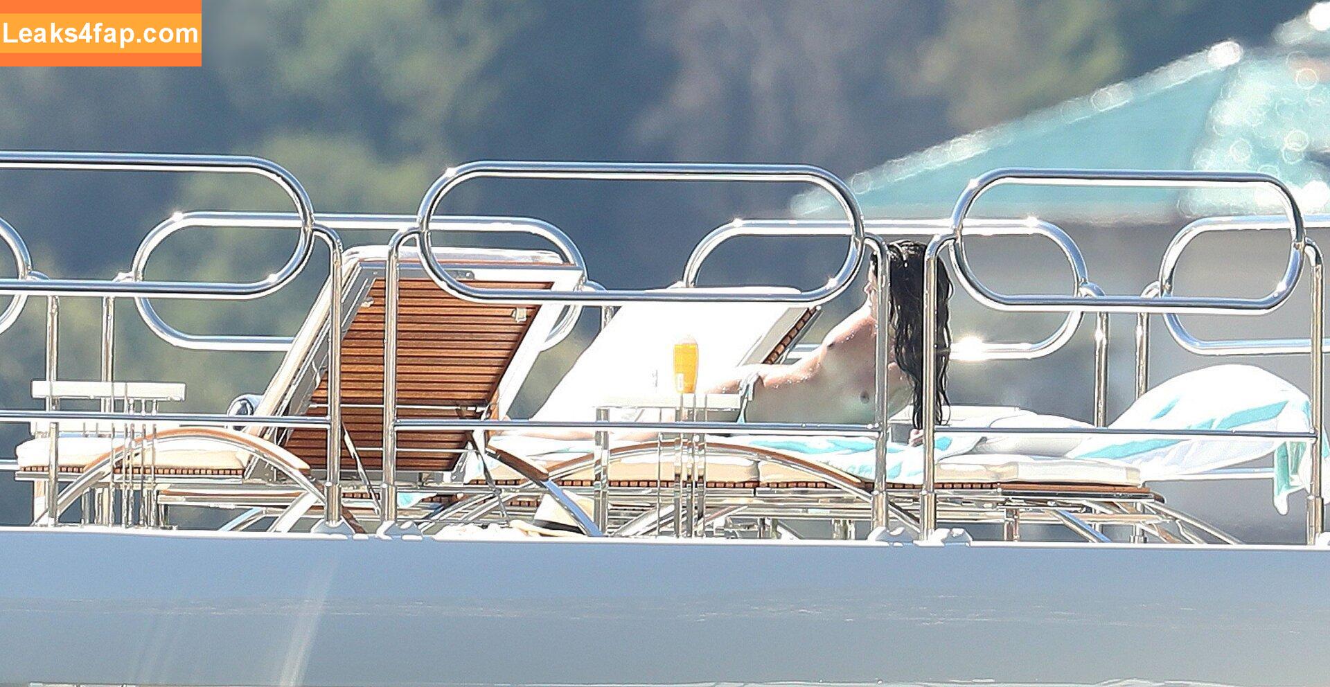 Sara Sampaio / SaraSampaio leaked photo photo #0108