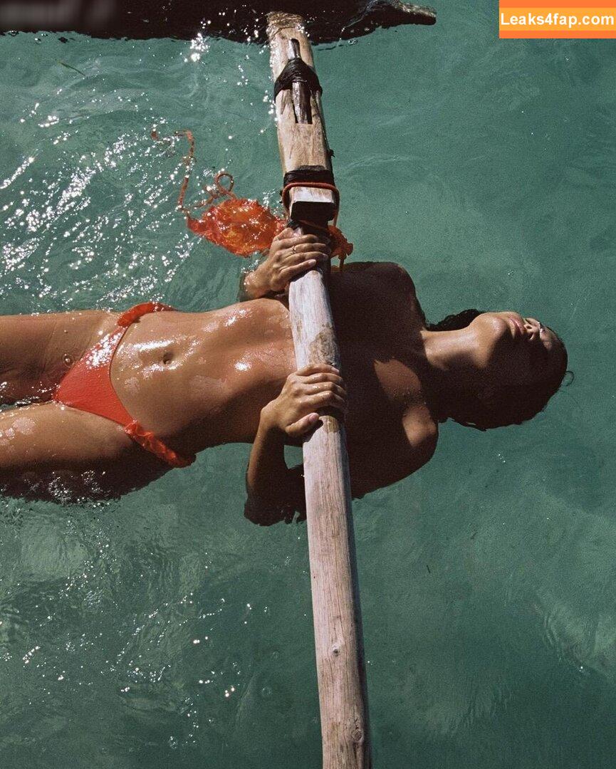 Sara Sampaio / SaraSampaio leaked photo photo #0172