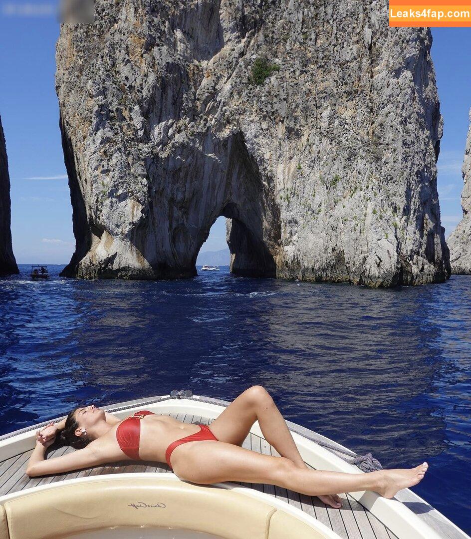 Sara Sampaio / SaraSampaio leaked photo photo #0201