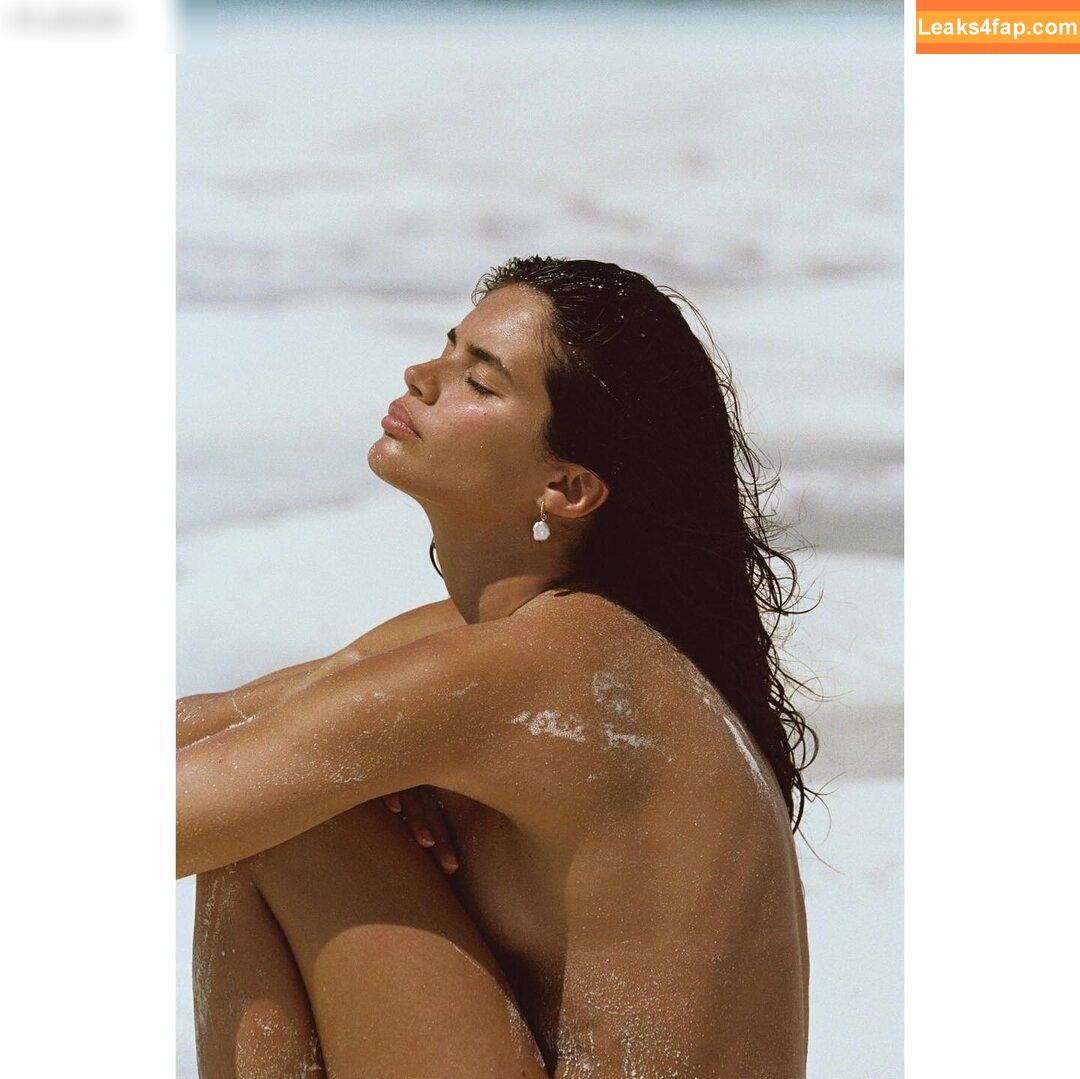 Sara Sampaio / SaraSampaio leaked photo photo #0412