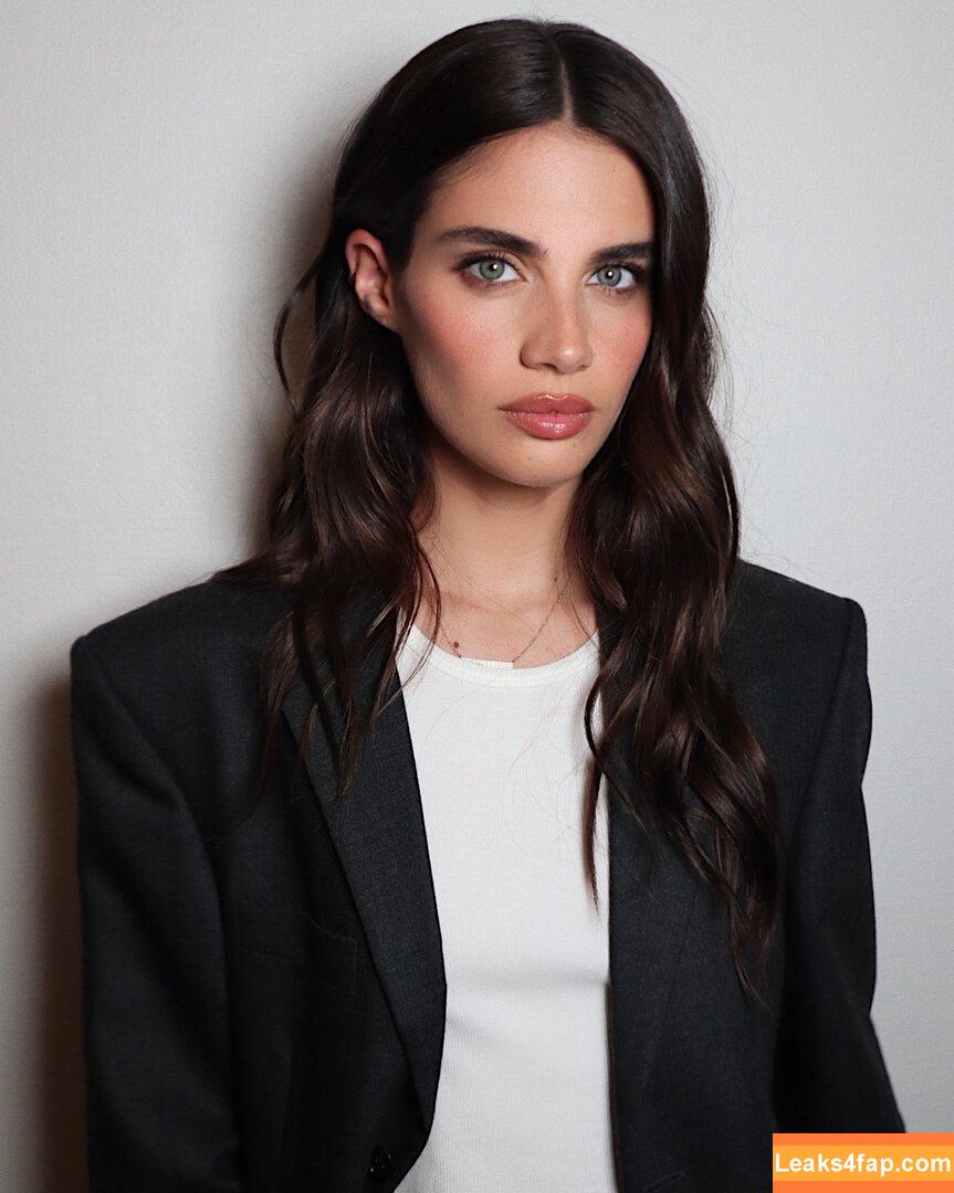 Sara Sampaio / SaraSampaio leaked photo photo #0454