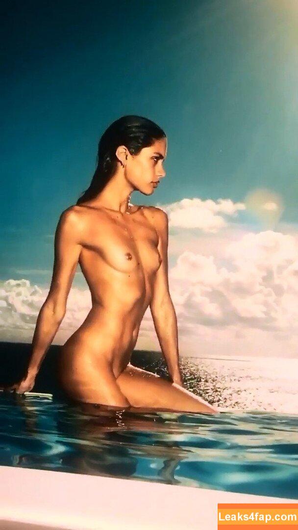 Sara Sampaio / SaraSampaio leaked photo photo #0464