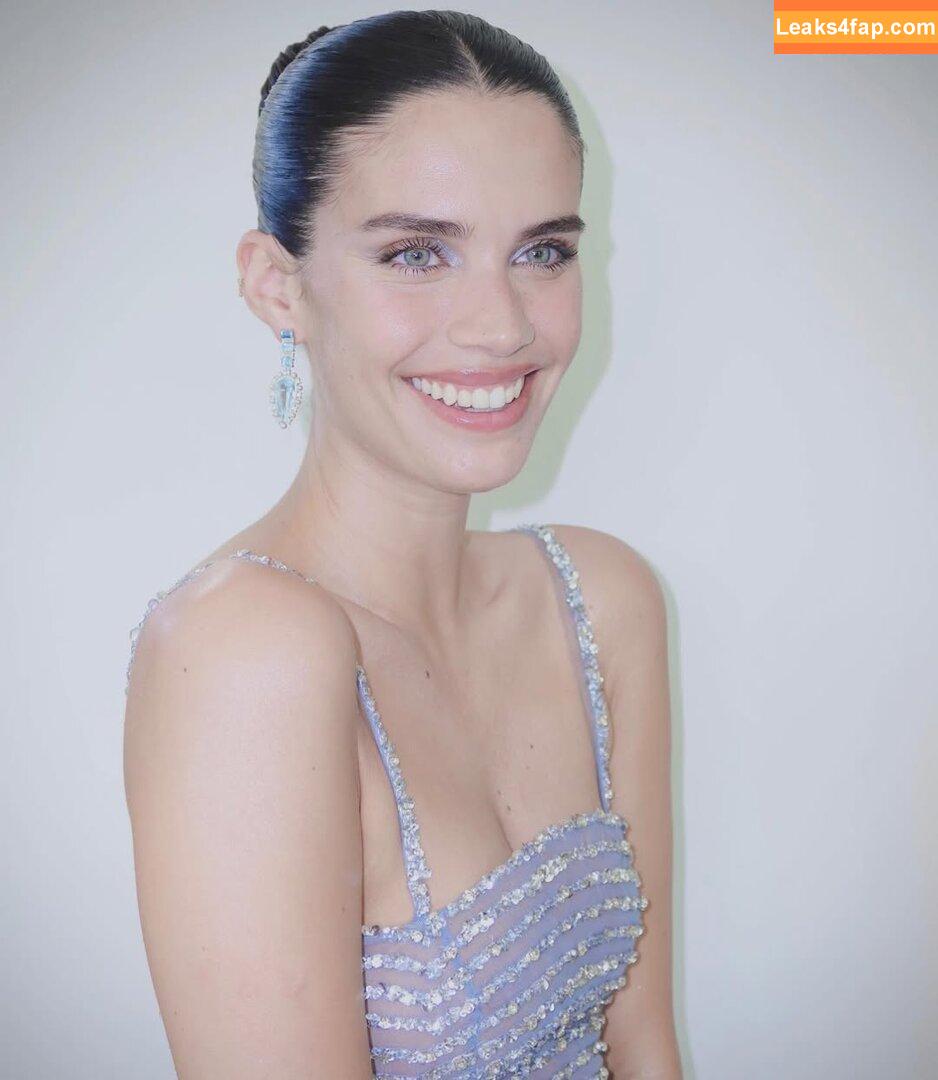 Sara Sampaio / SaraSampaioOficial / https: / sarasampaio leaked photo photo #0559