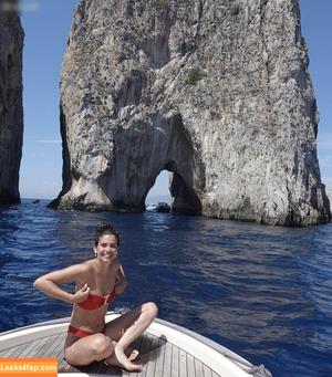 Sara Sampaio photo #0202