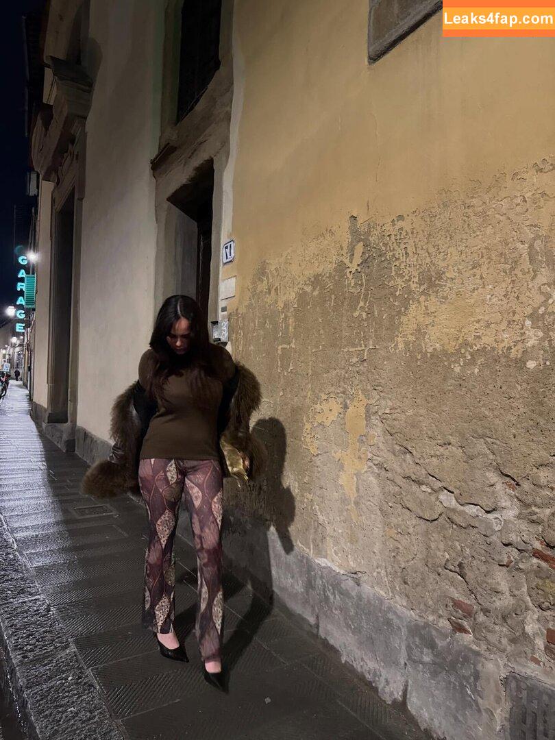 Sarabella Harris - sarabellaharriss - sexiisariii777 / sarabellaharriss слитое фото фото #0085