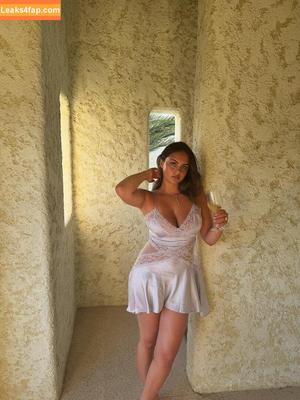 Sarabella Harris photo #0657
