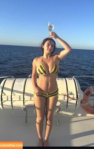 Sarabella Harris photo #0733