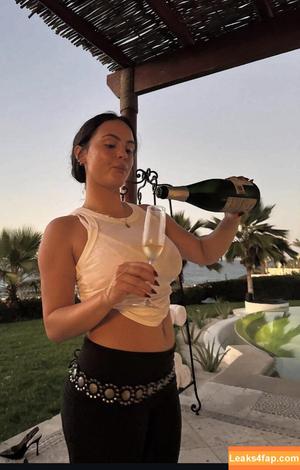 Sarabella Harris photo #0741