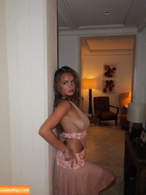 Sarabella Harris photo #1026