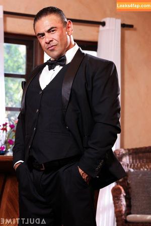 sarablakelovely photo #0089