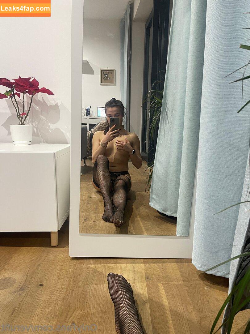 saraglen /  leaked photo photo #0004