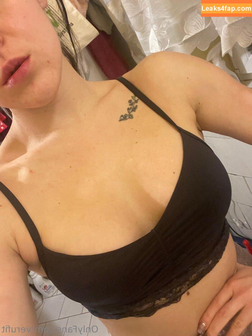 saraglen /  leaked photo photo #0009