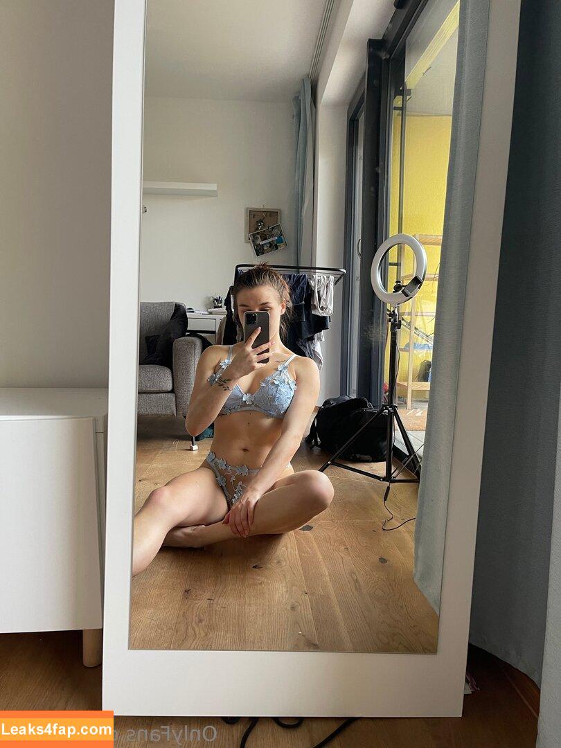 saraglen /  leaked photo photo #0017