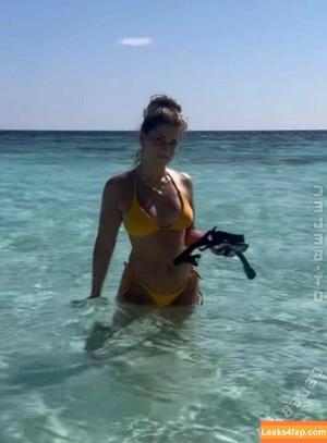 Sarah.anca photo #0355