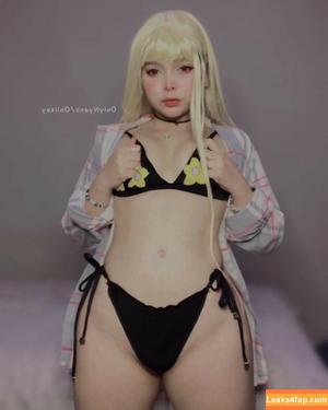 Sarah Carvalho photo #0114