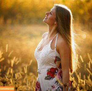 Sarah Follmann фото #0116