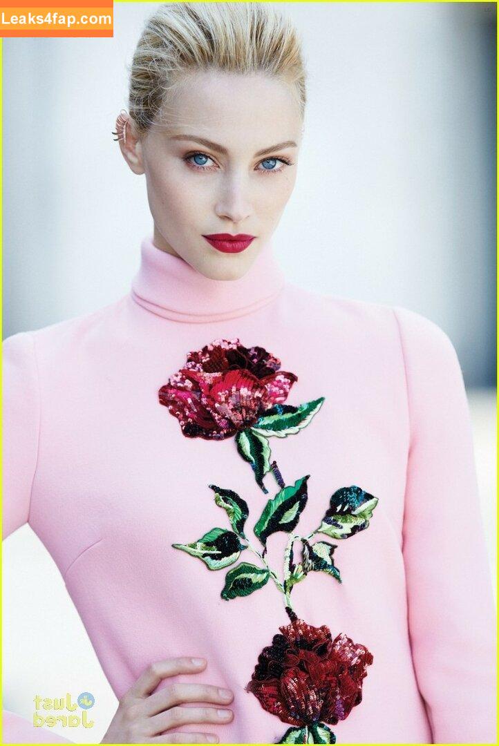 Sarah Gadon / sarahgadon слитое фото фото #0034