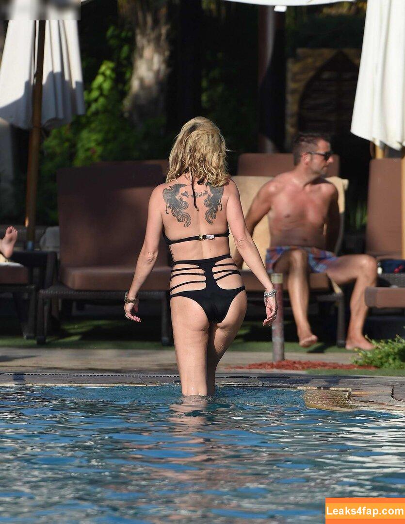 Sarah Harding / sarahnicoleharding leaked photo photo #0065