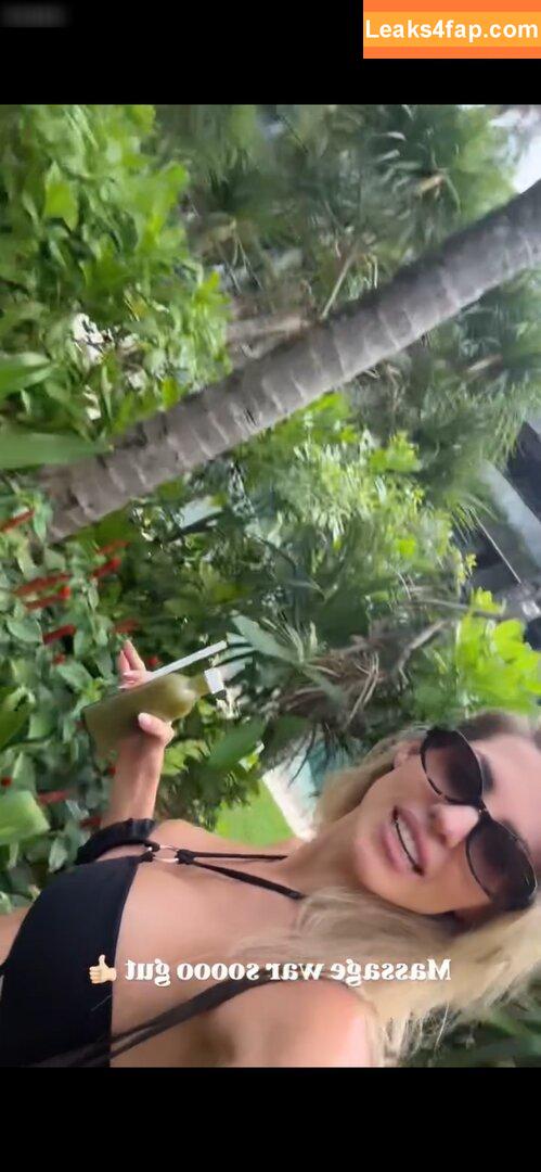 Sarah Harrison / sarah.harrison.official leaked photo photo #0240