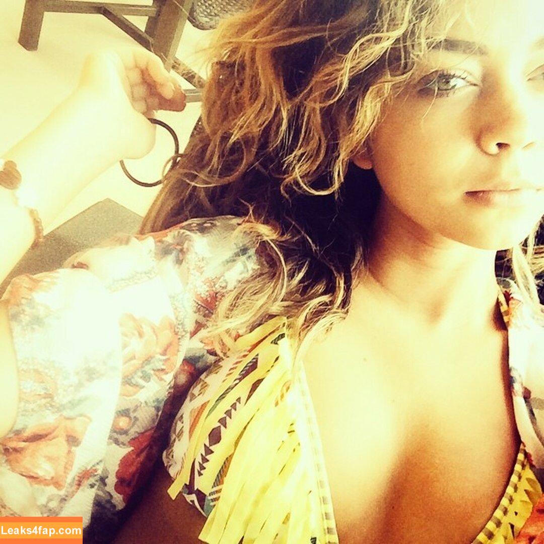 Sarah Hyland / Sarah_Hyland / https: / officialsarahhyland / sarahhyland / sarahhyland4 слитое фото фото #0041