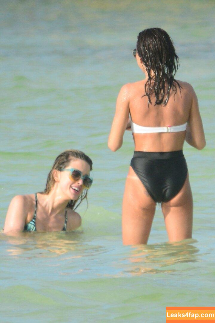 Sarah Hyland / Sarah_Hyland / sarahhyland слитое фото фото #0070