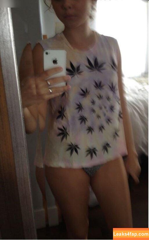 Sarah Hyland / Sarah_Hyland / sarahhyland leaked photo photo #0347