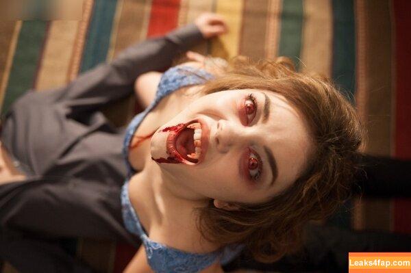 Sarah Hyland / Sarah_Hyland / sarahhyland leaked photo photo #0353