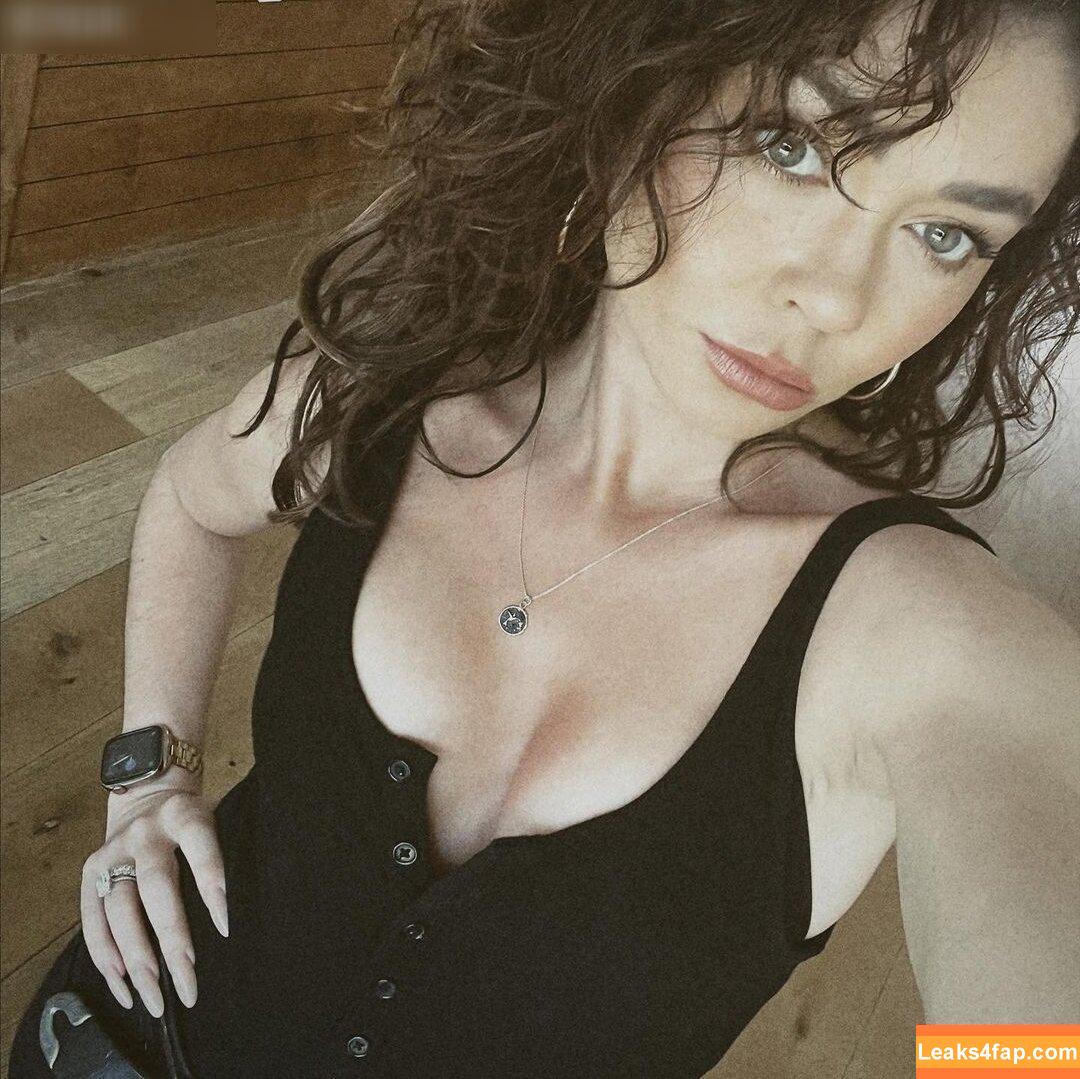 Sarah Hyland / Sarah_Hyland / sarahhyland leaked photo photo #0403