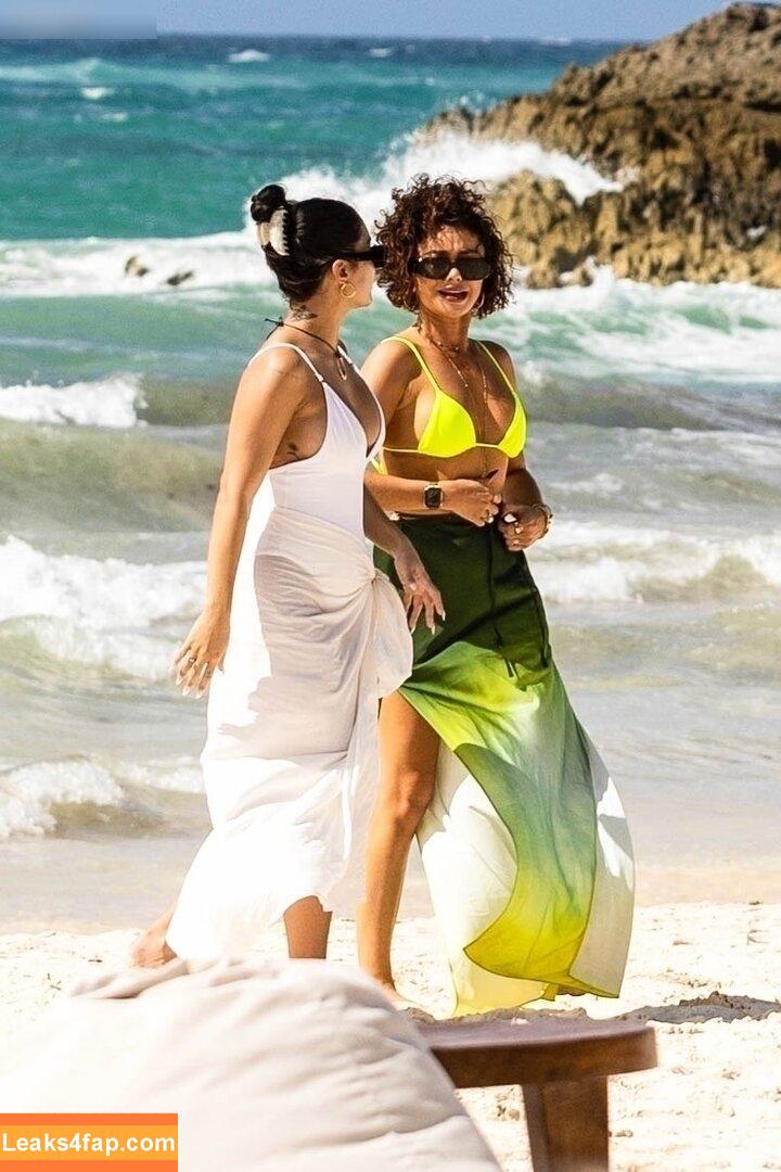 Sarah Hyland / Sarah_Hyland / sarahhyland leaked photo photo #0409