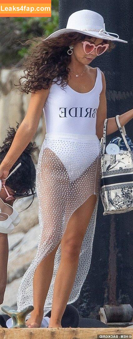 Sarah Hyland / Sarah_Hyland / sarahhyland leaked photo photo #0484