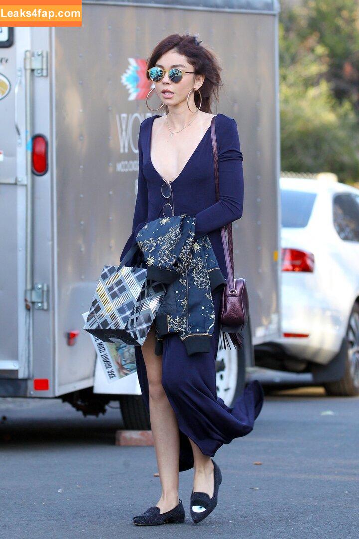 Sarah Hyland / Sarah_Hyland / sarahhyland leaked photo photo #0628