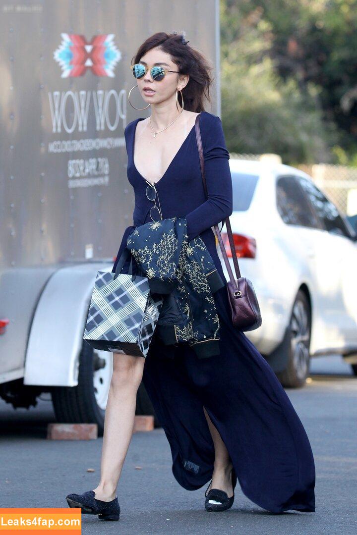 Sarah Hyland / Sarah_Hyland / sarahhyland leaked photo photo #0629