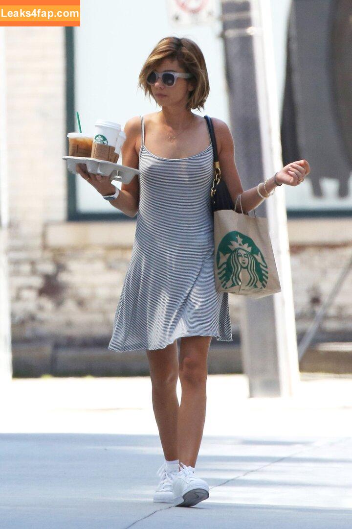 Sarah Hyland / Sarah_Hyland / sarahhyland leaked photo photo #0689