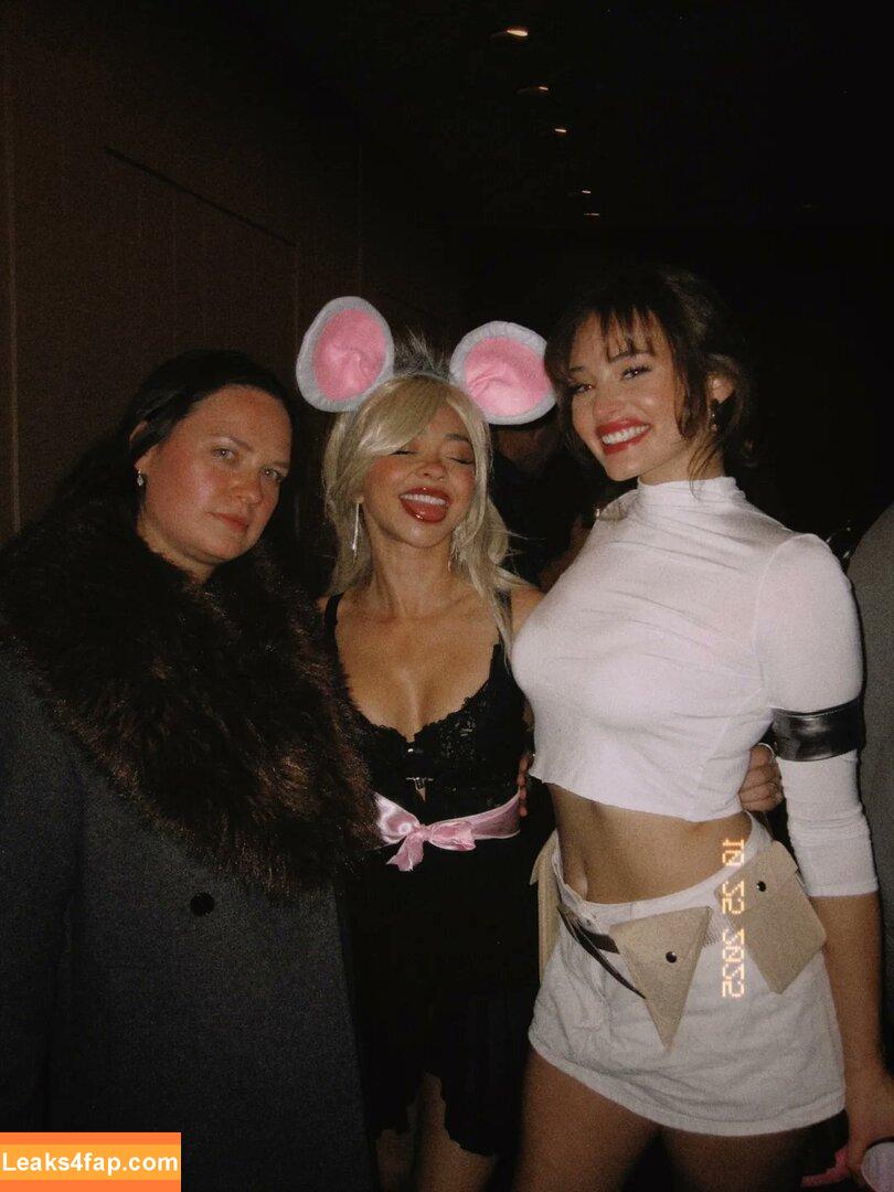 Sarah Hyland / Sarah_Hyland / sarahhyland слитое фото фото #0862