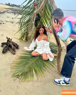 Sarah Hyland photo #0184