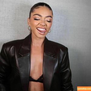 Sarah Hyland photo #0199