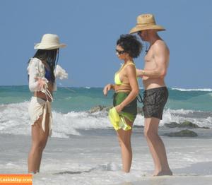 Sarah Hyland photo #0234