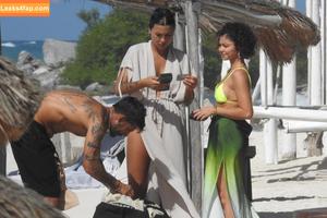 Sarah Hyland photo #0412