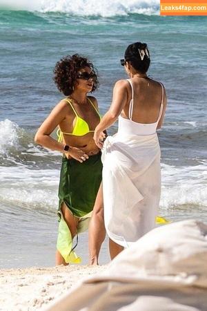 Sarah Hyland photo #0417