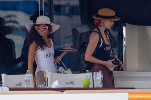 Sarah Hyland photo #0483