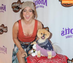 Sarah Hyland photo #0513