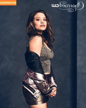 Sarah Jeffery photo #0007