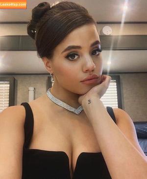 Sarah Jeffery photo #0010