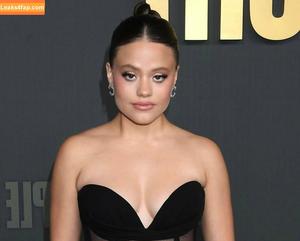 Sarah Jeffery photo #0094