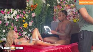 Sarah Jessie photo #0243