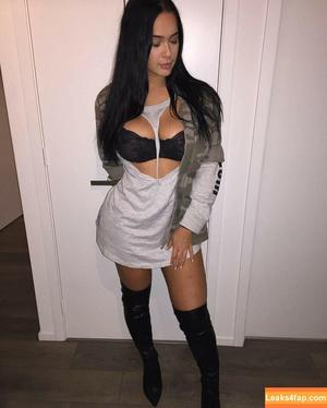 Sarah Love MacDonald фото #0080