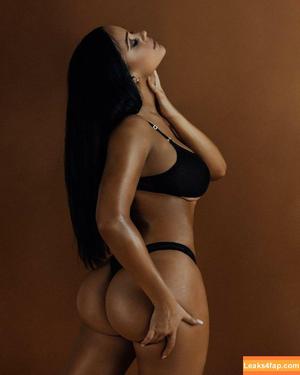 Sarah Love MacDonald фото #0141