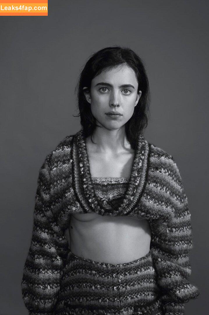 Sarah Margaret Qualley /  leaked photo photo #0024