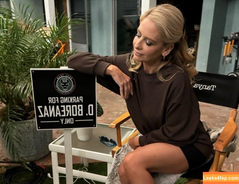 Sarah Michelle /  leaked photo photo #0022